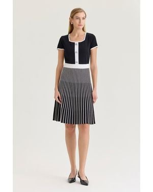 Ming Wang Fit-N-Flare Knee Length Soft Knit Dress - Multicolor