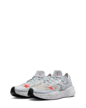 Nike Air Dub Zero Running Shoe - White