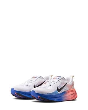 Nike Vomero 18 Running Shoe - White