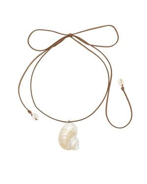 Velvet Luna Seashell Suede Wrap Necklace - Metallic