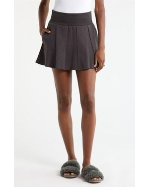 UGG Maelyn Flare Miniskirt - Black