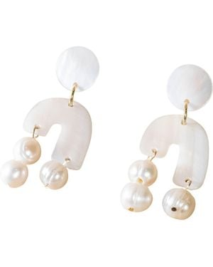LIKHÂ Mother-Of-Pearl Asymmetrical Drop Earrings - White