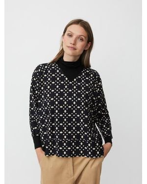 Masai Mabenika 3/4 Sleeve V-Neck Blouse - Black
