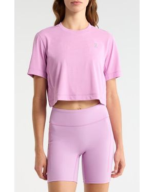 On Shoes Train-T Crop T-Shirt - Pink