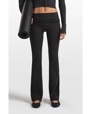 NikeSKIMS Matte Flared Foldover Waist Pants - Black