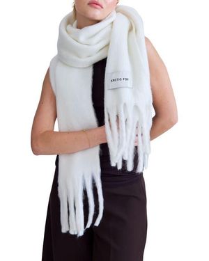 Arctic Fox & Co. The Stockholm Fringe Scarf - White