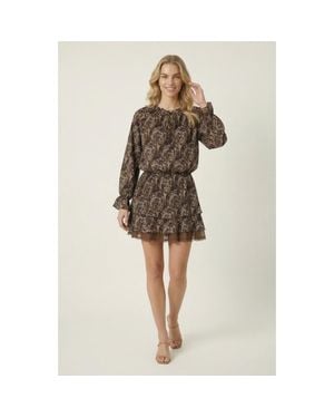 Modenaire Paisley Print Mini Dress With Tiered Skirt And Long Sleeves - Natural