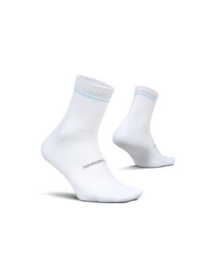 Feetures High Performance Max Cushion Quarter Tall Sock Moisturewicking Athletic Socks - White