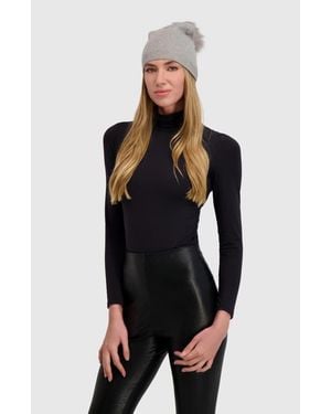 Lyla Grant Knit Beanie Hat With Fur-Free Fox (Faux Fur) Pompom - Black