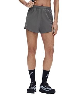 On Shoes Performance 3 Inch Training Shorts - Blue