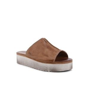 Bed Stu Fairlee Ii Platform Slide - Brown