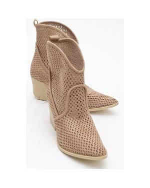 Prologue Shoes Pera Block Heel Boot - Natural