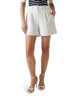 Guess Theoline Perfect Pleated Shorts - White