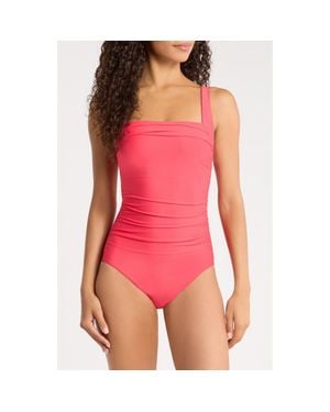 Miraclesuit Rock Solid Polaris Underwire One-Piece Swimsuit - Red