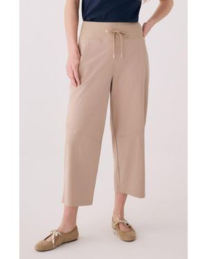 Lolë Soft Crop Cargo Pants - Natural