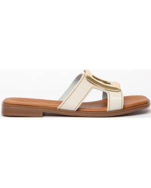 Menina Step Brisa Flat Sandal - White