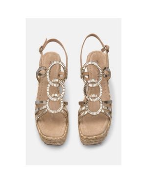 Alma En Pena. Wedge Sandals - Natural