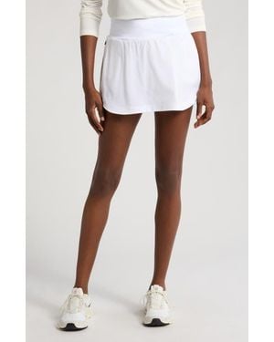 Free Fly Skort 50+ Upf Active Breeze Skort - White