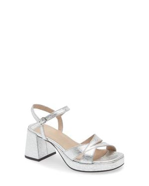 Wonders Ankle Strap Platform Sandal - White