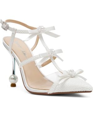 Betsey Johnson Everr Pointed Toe Pump - White