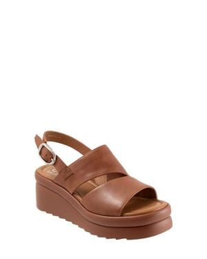 EOS FOOTWEAR Mentas Slingback Platform Wedge Sandal - Brown