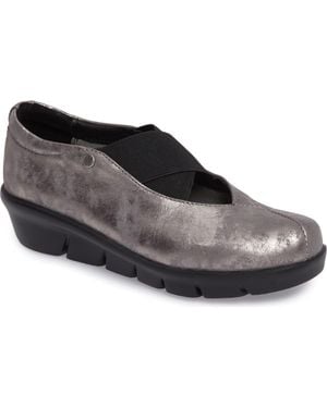 Wolky Cursa Slip-On Sneaker - Gray