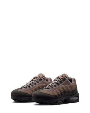 Nike Air Max 95 Essential Sneaker - Black
