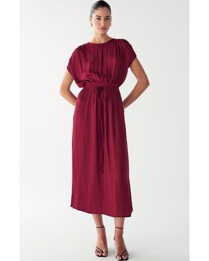 Willa Carol Tucked Dress - Red