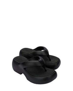 Melissa Free Fuzzy Water Resistant Platform Flip Flip - Black