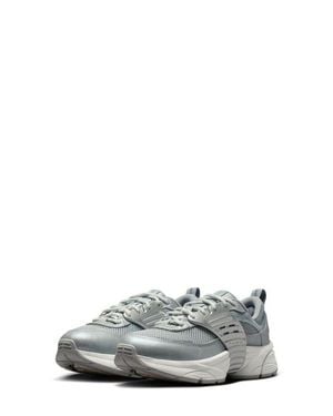 Nike Trunner O/S Sneaker - Gray