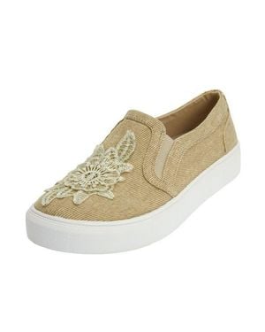 Comfortview The Skyla Slip On Sneaker - Natural
