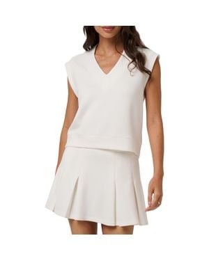 Travis Mathew Skyloft Soft V Neck Vest - White