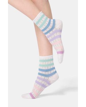 Oroblu Stripe Cotton Blend Pointelle Quarter Socks - White
