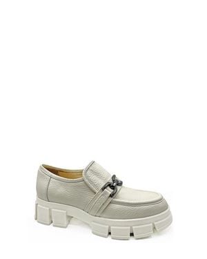 Beautiisoles Raquel Paltform Loafer - White