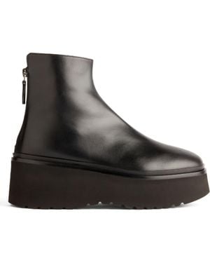 Neil J. Rodgers Zoe Platform Boot - Black