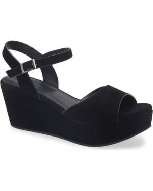 Chocolat Blu Winka Platform Wedge Sandal - Black