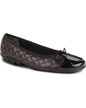 Paul Mayer Cozy Quilted Cap Toe Ballet Flat - Black