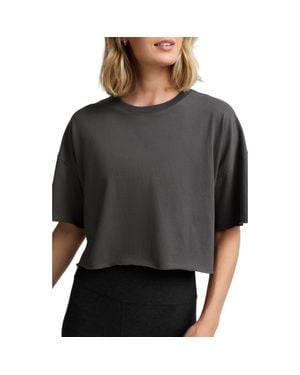 Beyond Yoga Better Than Ever Cropped T-Shirt - Black