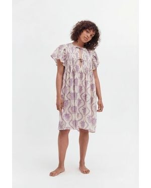 Desmond & Dempsey Pleated Nightie - Red