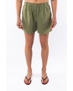 Ariko Gender Inclusive Day Short - Green