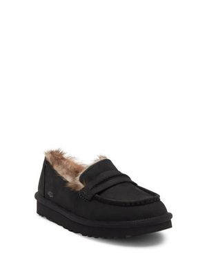 UGG Ellis Leather Loafer - Black
