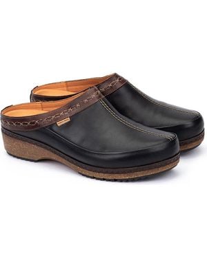 Pikolinos Granada Clog - Black