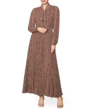 MELLODAY Pleated Long Sleeve Maxi Dress - Brown