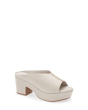 Chocolat Blu Gito Platform Slide Sandal - White