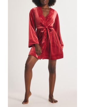 Savage x Fenty Plush Rush Short Velvet Robe - Red