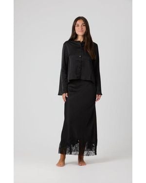 By Tess Collection Olivia Blouse - Black