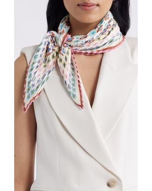 Echo Clover Pleated Diamond Scarf - Multicolor