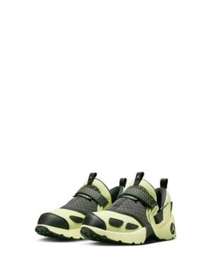 Nike Trunner Lx Sneaker - Green