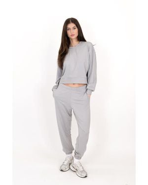 On/Off Essentials The Solace Sweatpant - Black