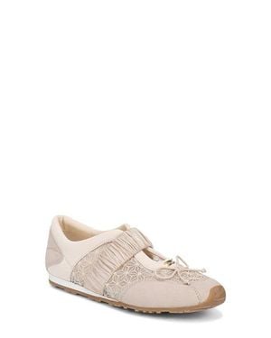 Circus by Sam Edelman Nara Mesh Sneaker - White